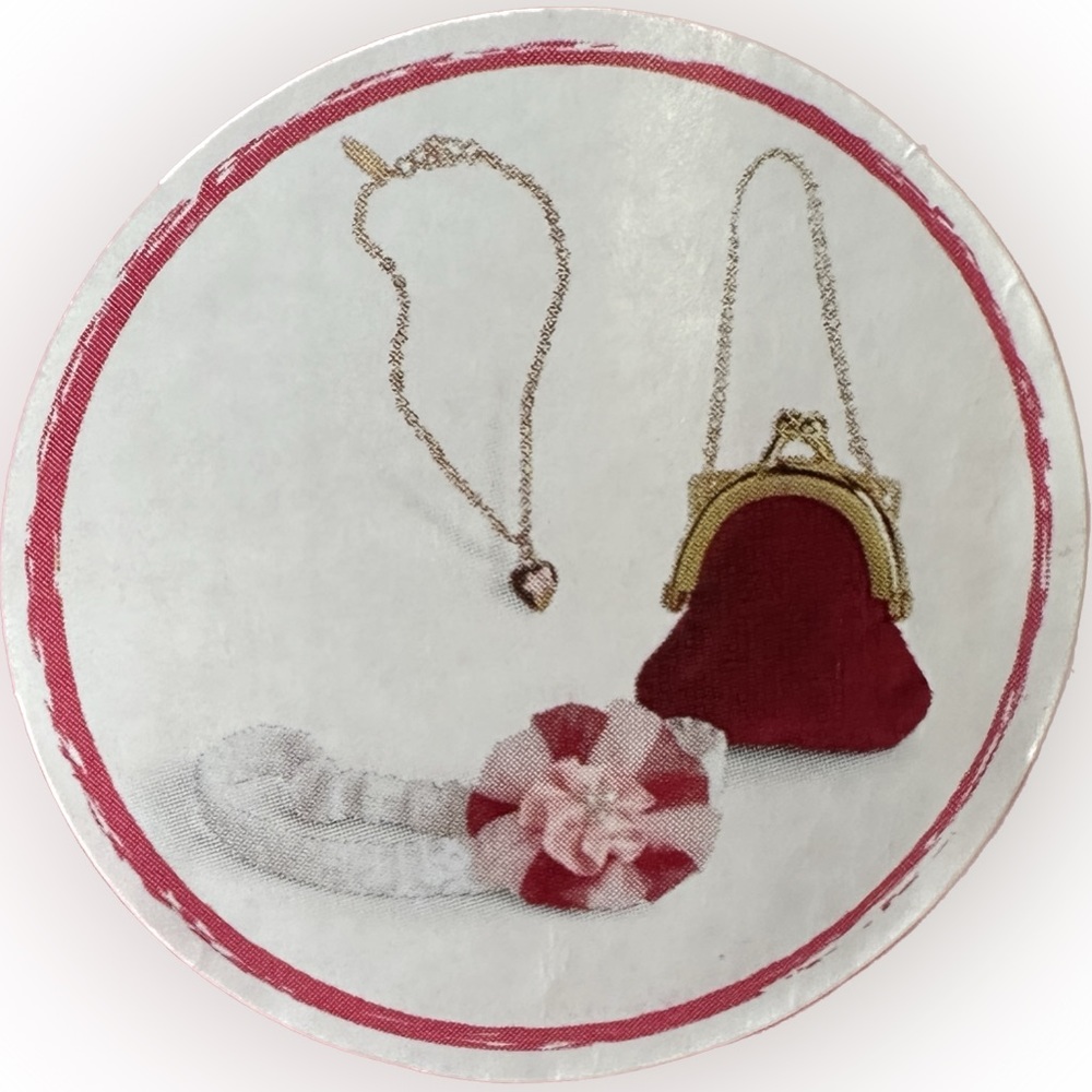 American Girl Doll Accessories (Samatha 1904)
